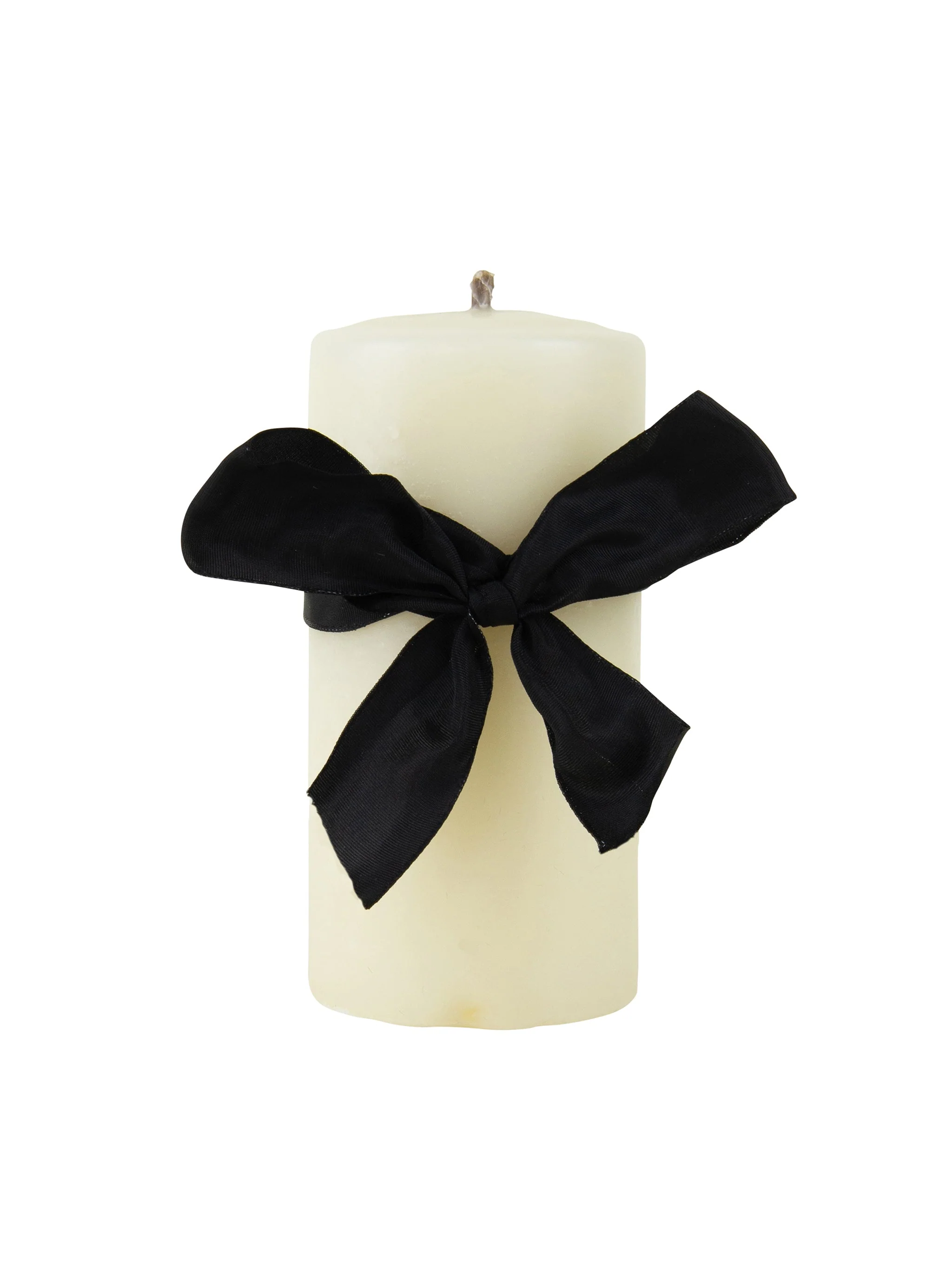 Beeswax Smooth Pillar Candle 4 Inch Diameter - Image 4