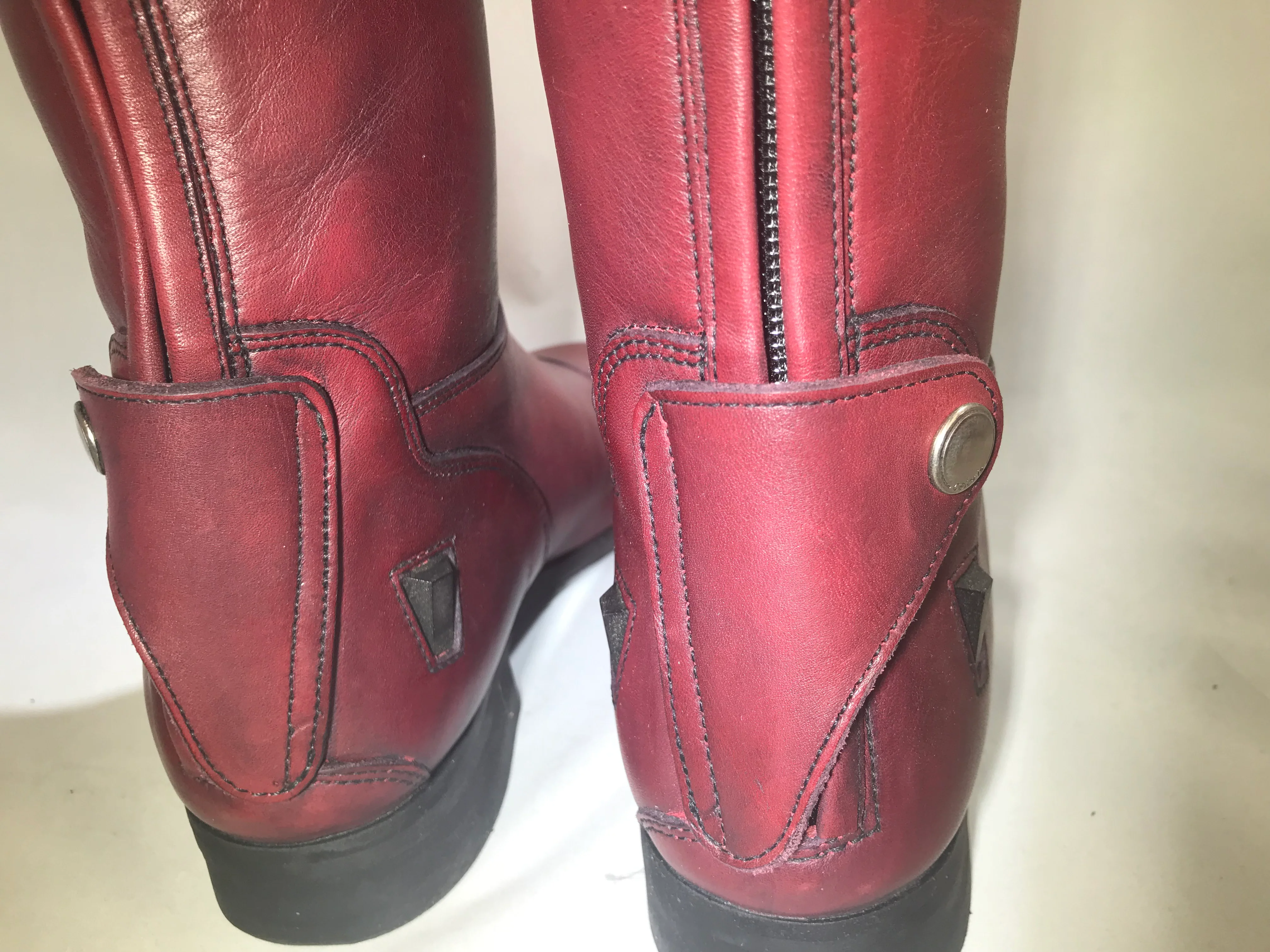 Celeris Diogo - Burgundy - Exquisite - ONE PAIR ONLY - Image 5
