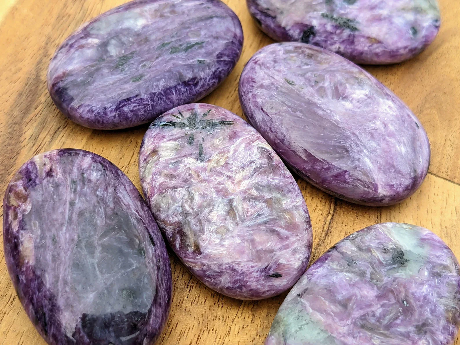 Charoite Palm Stones - Image 3