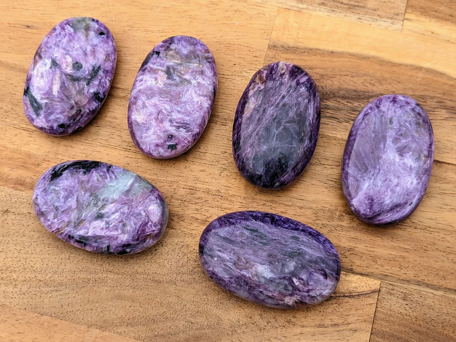 Charoite Palm Stones - Image 4